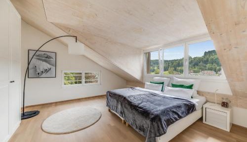 Deluxe Two-Bedroom Apartment with Garden View