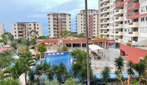 Two-Bedroom Apartment with Resort View