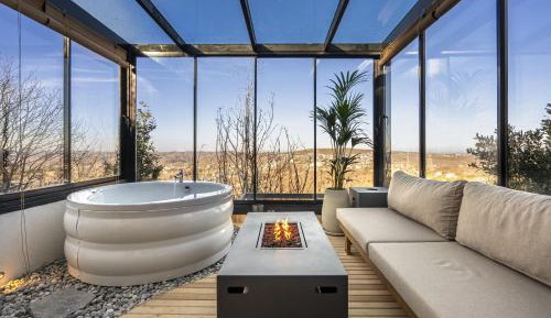 Deluxe Bungalow with Garden View