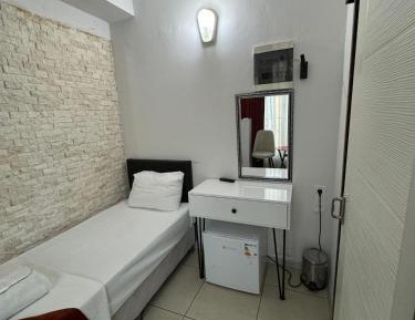 Economy Single Room