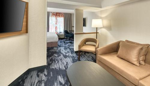 One-Bedroom King Suite with Sofa Bed