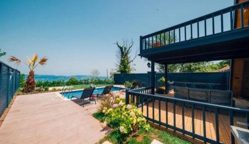 Deluxe Bungalow with Sea View