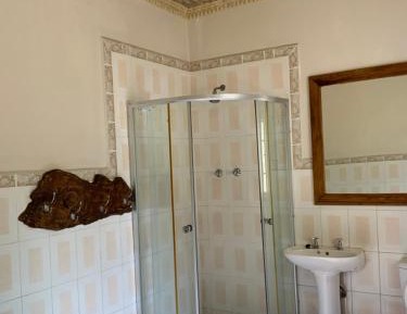 Queen Suite