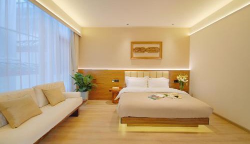 Deluxe Double Room with Bath