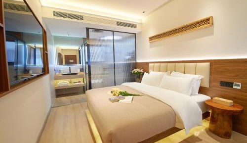 Superior Queen Room