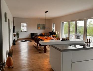 One-Bedroom Apartment with Balcony