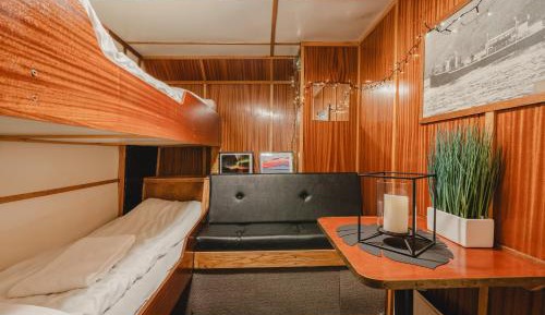 Twin Room with Shared Bathroom