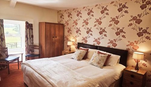 Double or Twin Room with Garden View