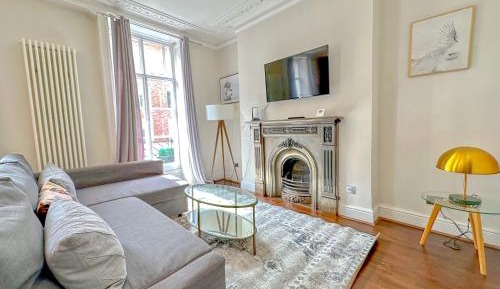 Four-Bedroom Apartment