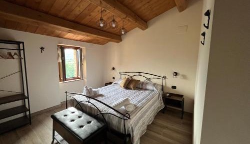 Triple Room with Mountain View