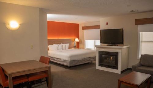 King Studio Suite - Non-Smoking