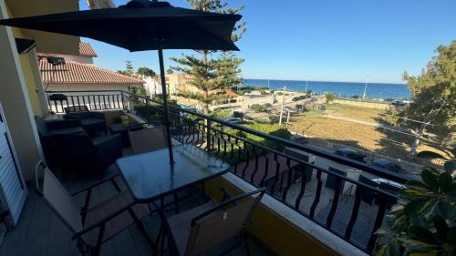 Two-Bedroom Apartment with Balcony and Sea View