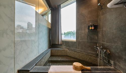Triple Room with View