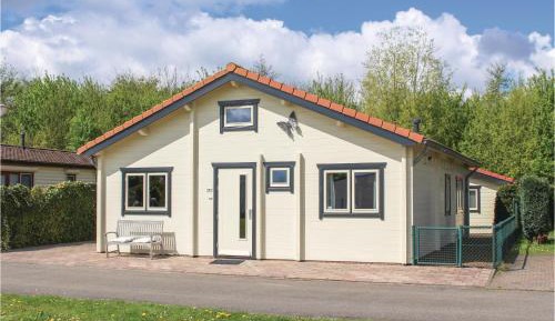 Three-Bedroom Vacation Home 