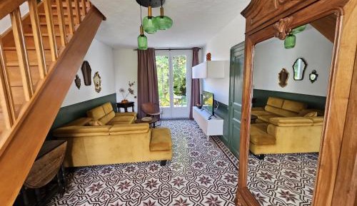 One-Bedroom Family Apartment