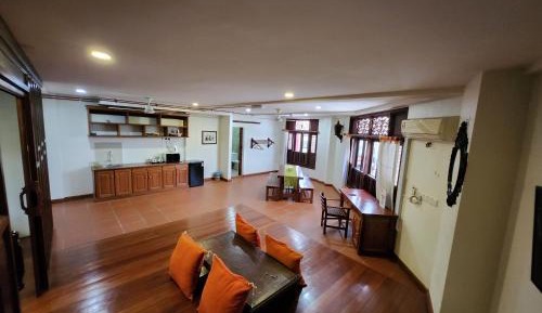 Superior Family Room