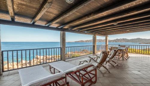 Villa with Sea View