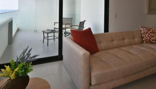 Two-Bedroom Apartment with Sea View