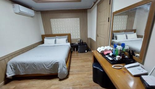 Standard Double Room - No Parking