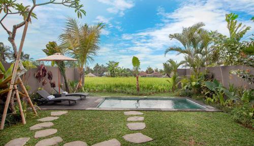 Villa with Private Pool