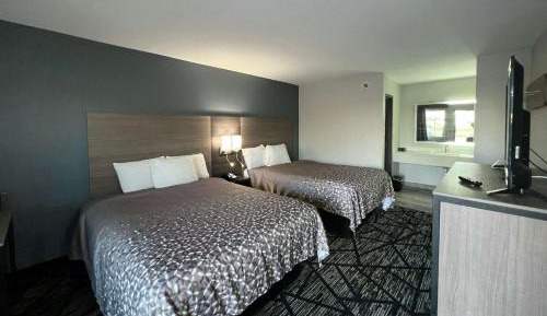 Double Room with Two Double Beds - Non-Smoking