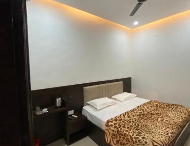 Single Room with Garden View