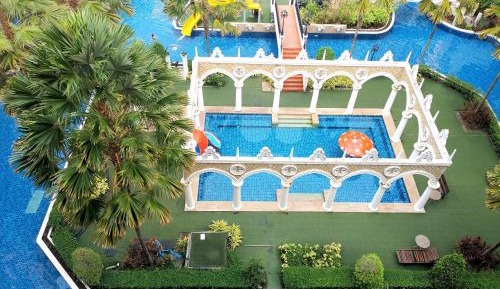 Double Room with Pool View