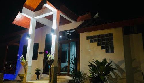 Villa with Sea View