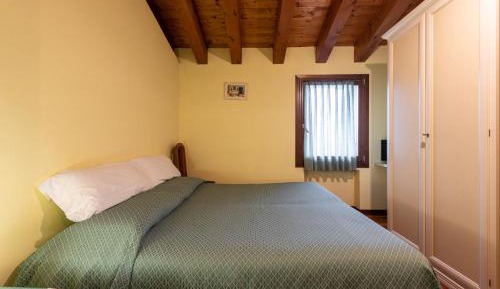 Small Double Room with Private Bathroom