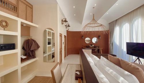 Double Room with Pool View