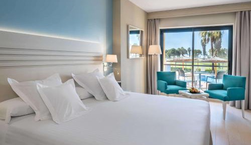 Superior Double or Twin Room with Terrace and Golf package