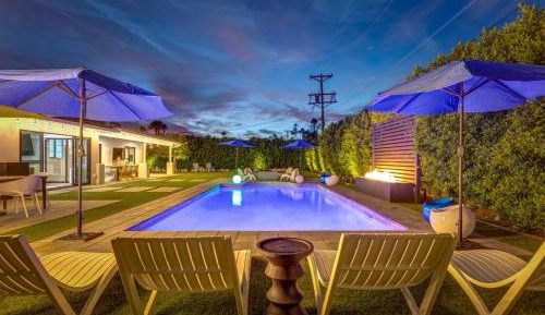 Four-Bedroom Holiday Home