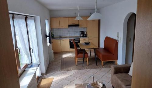 Two-Bedroom Apartment with Shower 