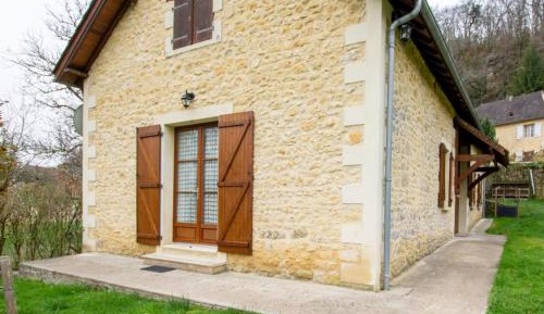 Holiday Home (6 Adults)