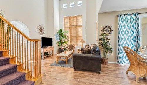 Two Bedroom Apartment 