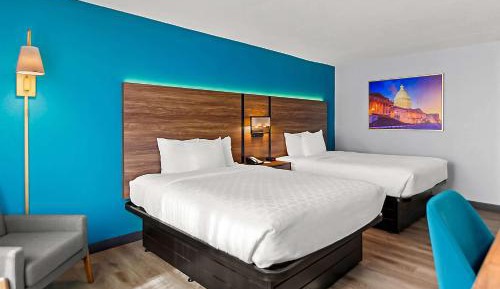 Double Room with Two Double Beds - Upper Floor/Non-Smoking