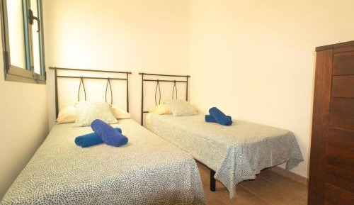 Twin Room with Shared Bathroom