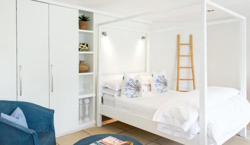 Queen Room with Garden View