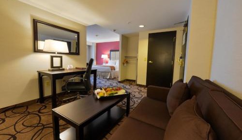 Double Room - Disability Access - Accessible Tub