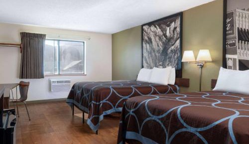 Deluxe Double Room with Two Double Beds - Non-Smoking