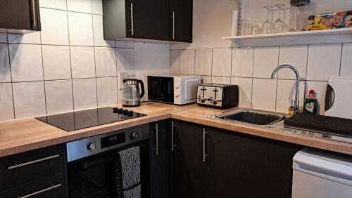 Deluxe Double Room with Shower