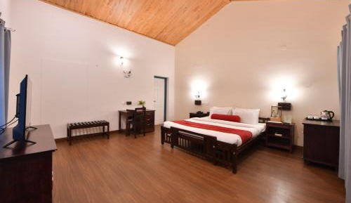 Suite with Garden View