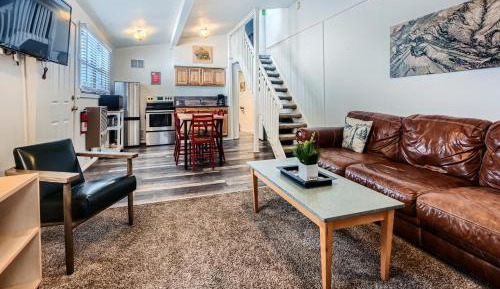 Lookout Three Bedroom Cabin
