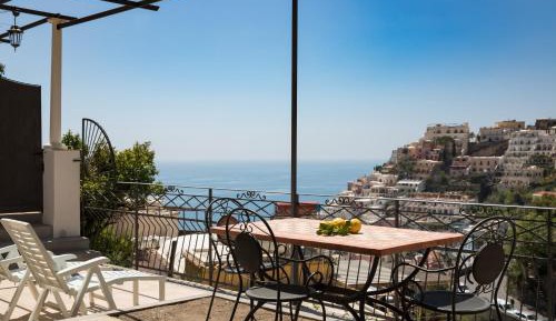 Apartment with Sea View