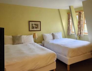 Standard Family Room