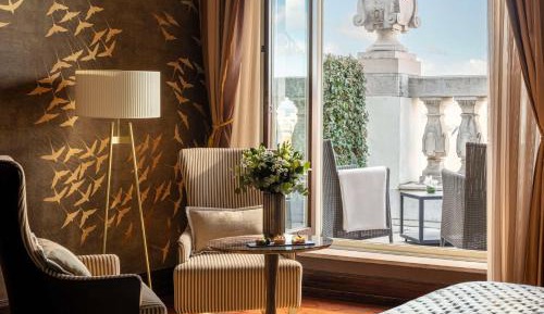 Grand Premium Room with Terrace