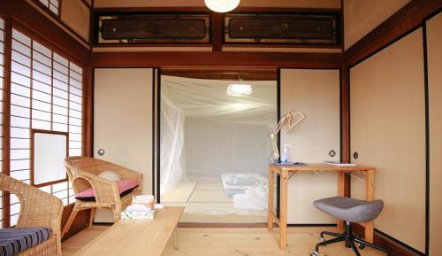Japanese-Style Room