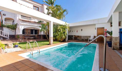 Three-Bedroom Superior Apartment