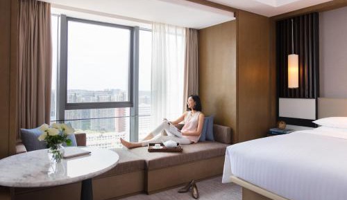 Standard King Room