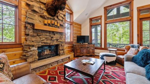 Four-Bedroom Holiday Home